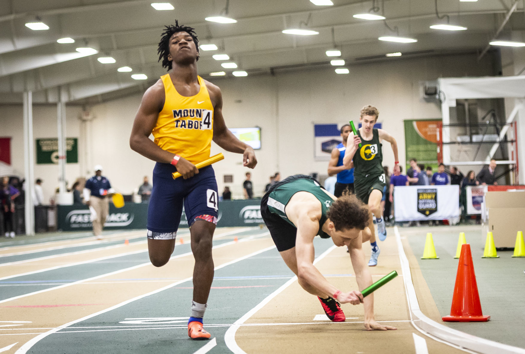 Indoor3a